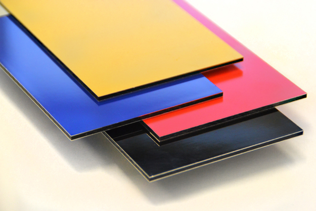 ABC Beschriftungen Material Alu-Dibond lackiert bunt