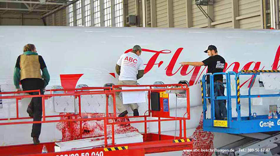 Flugzeugbeschriftung Airberlin Nikolaus ABC Beschriftungsbedarf München